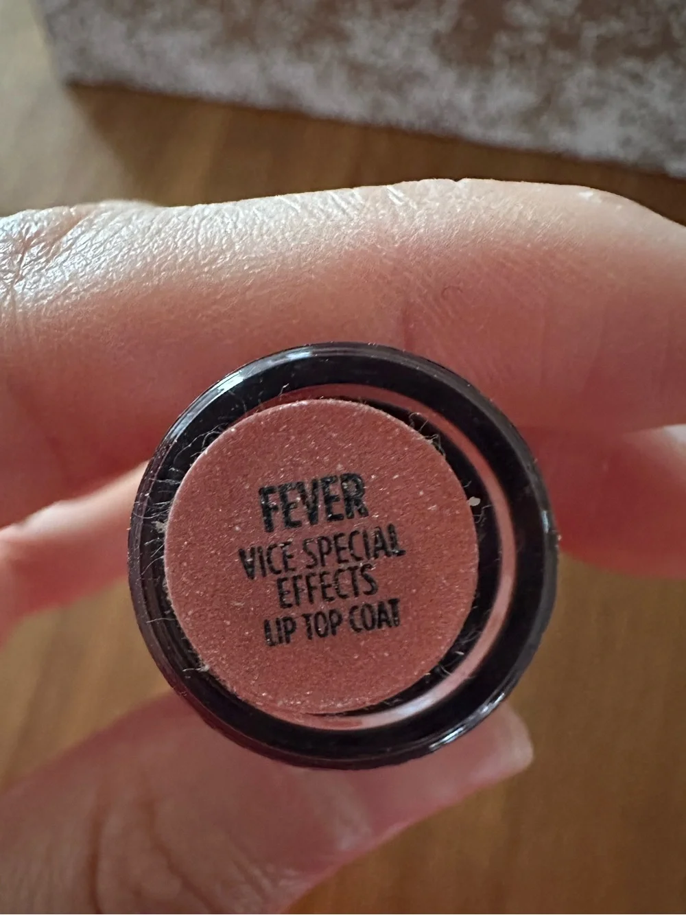 NEW DISCONTINUED Urban Decay Vice Special Effects Lip gloss Topcoat Fever pink